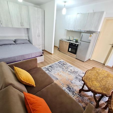 Apartament Property Albania 7 Tiranë Eksteriør bilde